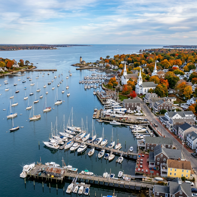 Scenic boating waterway in Connecticut — recreational boats on the water